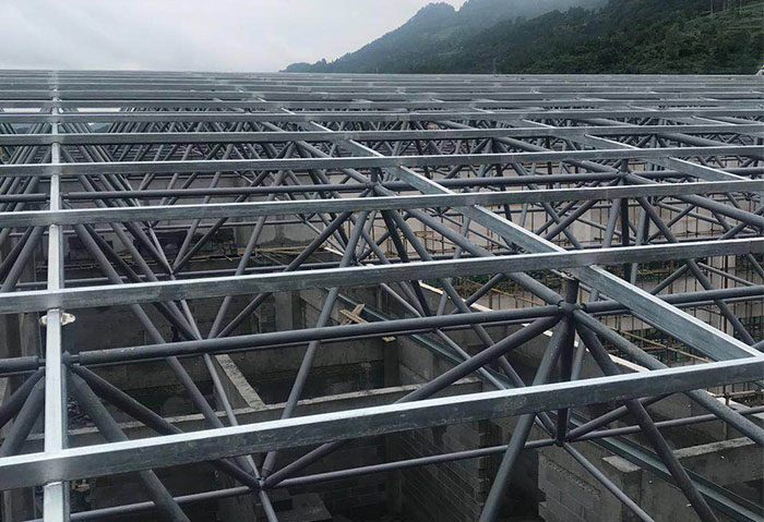 南岸仁怀冠英学校艺体楼网架